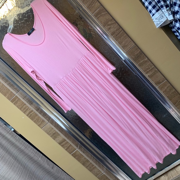 by johnny Dresses & Skirts - Size XL pink maxi dress by johnny Dresses & Skirts - Size XL pink maxi dress